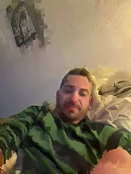 Leo08080's Webcam Show