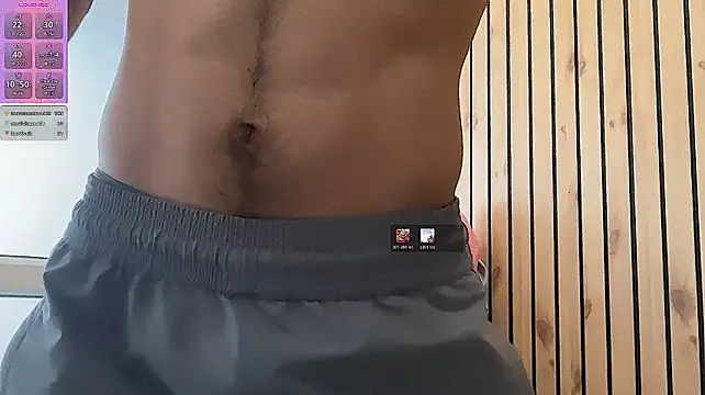 PouringLust Live XXX Chat