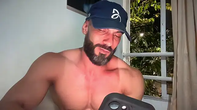צ'אט XXX בשידור חי של romeolovedark