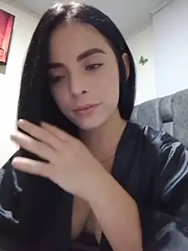 Martinarizzy লাইভ XXX চ্যাট