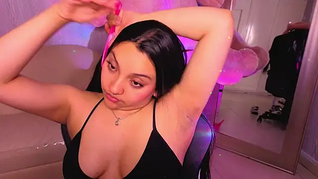 lia_harper_t Chat XXX live