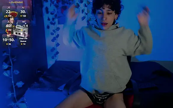 Chat XXX en directo de JohnnyJones_