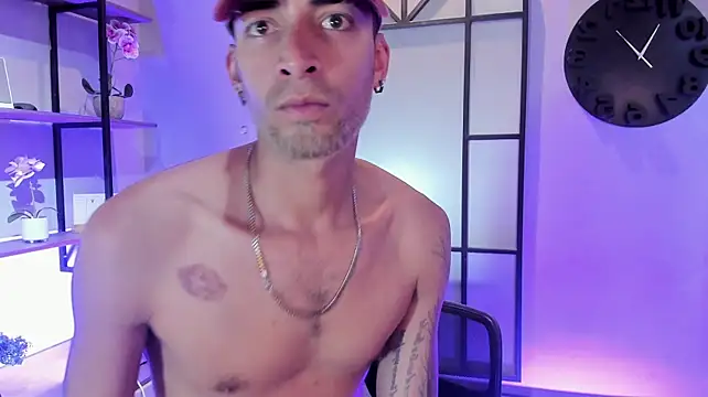 DrakeNeumann Live XXX Chat