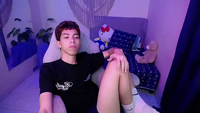 Chat +18 de nico_nikc ao vivo