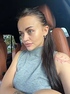 AngelinaTeller Chat XXX live