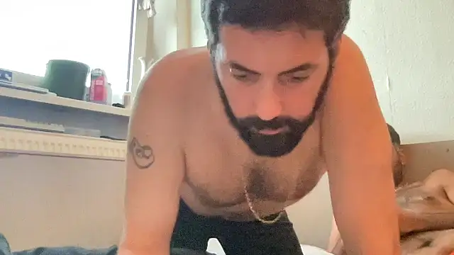 str8matesirishozn Webbikameraesitys