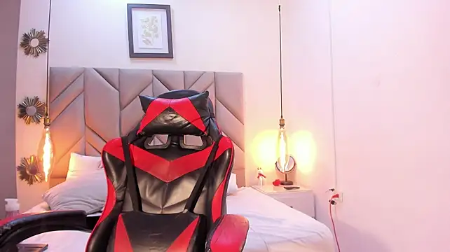 LeoDrake_ XXX чат на живо
