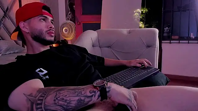 Vincentblack's Live XXX Chat