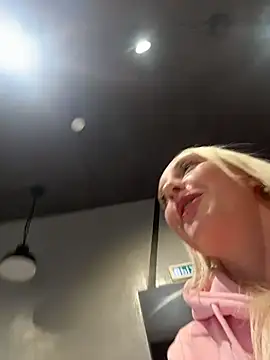 Chat XXX ao vivo de MerlinDave