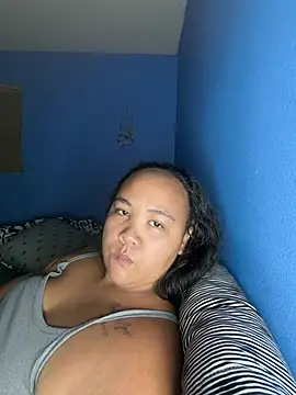 צ'אט XXX בשידור חי של lamunecahawaiana