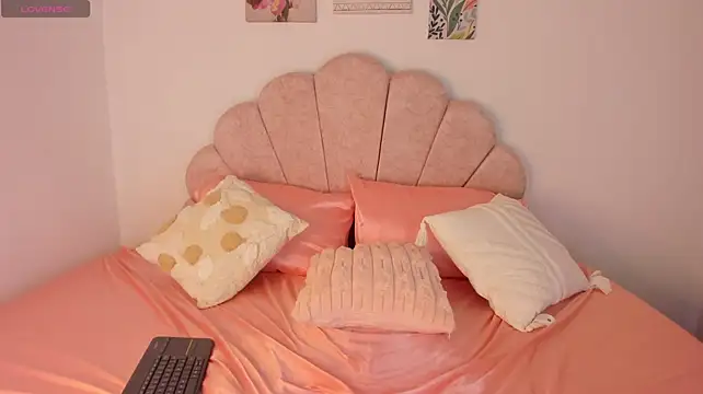 Nicol_Swift_'s Live XXX Chat
