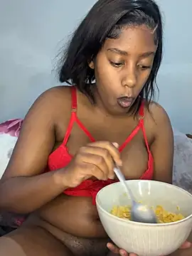 petite_bee Live XXX-chat