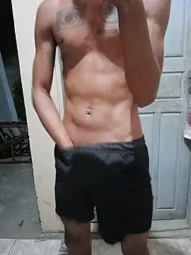 צ'אט XXX בשידור חי של lcsexy45