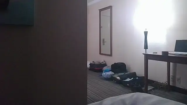 FLAcloudydickのライブXXXチャット