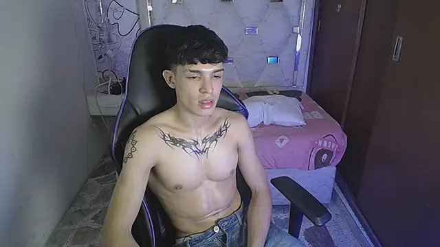 Liom_Gym – Naživo XXX chat