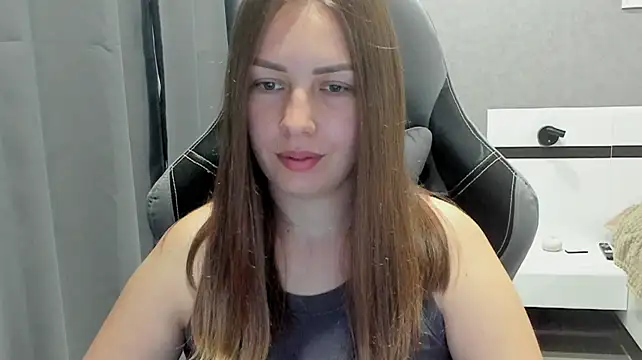 Mia_shy1's Live XXX Chat