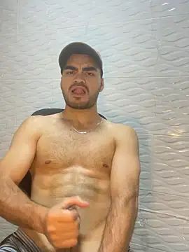 Chat +18 de Mrs__justin ao vivo