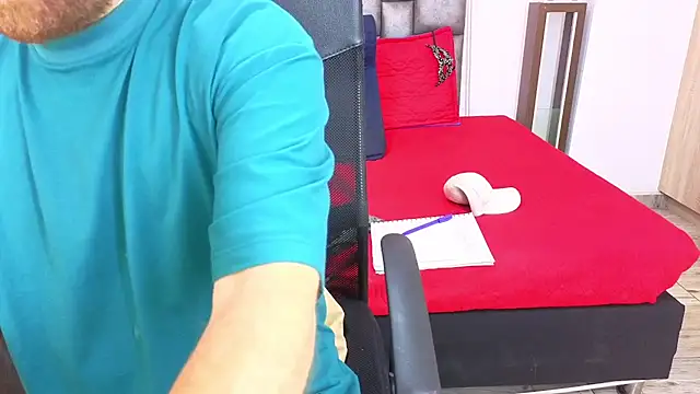 XXX chat uživo modela michacosio