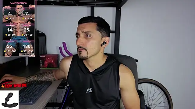 Živý XXX chat Marck_Muscle