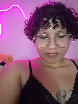 Nyx_w Live XXX Chat