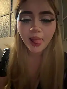lya_nekko_'s Live XXX Chat