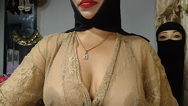 nadia__abaud Adlı Modelin Canlı XXX Sohbeti