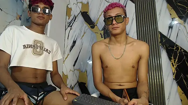 BOUL_GUYSのライブXXXチャット