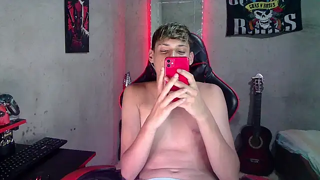 flaquito_junior – Naživo XXX chat