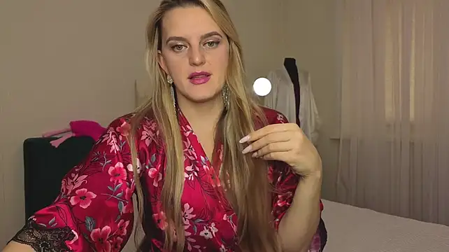 GEvangelinka Adlı Modelin Canlı XXX Sohbeti