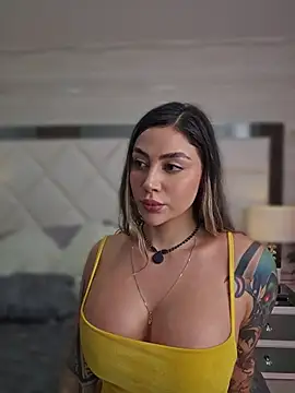 Chat XXX ao vivo de Miacoleman_