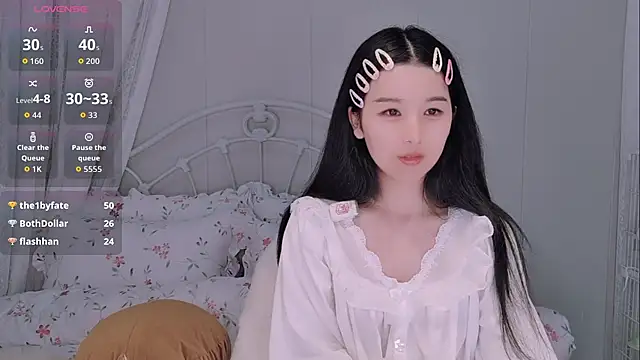 BingLin- Adlı Modelin Canlı XXX Sohbeti