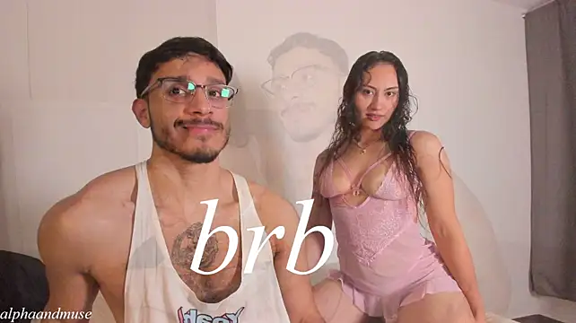 alphaandmuse Chat XXX live