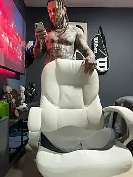 Chat XXX ao vivo de ThomasHells