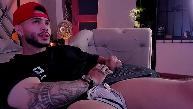 Vincentblack XXX чат на живо
