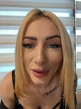 AngieShae Live XXX Chat