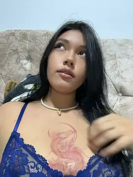 XXX chat uživo modela Moonbell_bell