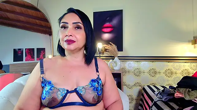 Chatroom XXX en direct de Madissononee