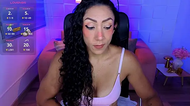 Paola_Leal XXX чат на живо