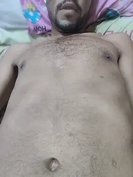 NovaBigdick Adlı Modelin Canlı XXX Sohbeti