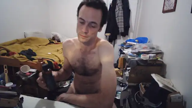 צ'אט XXX בשידור חי של JohnnyMoves