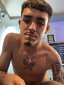 Chat +18 de NikoStone_ ao vivo