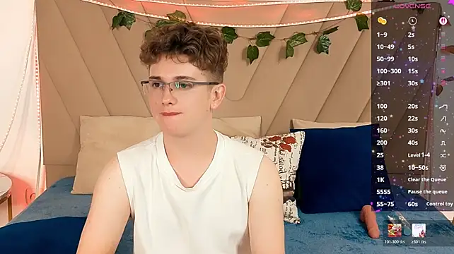 Miless_Cooper Chat XXX live