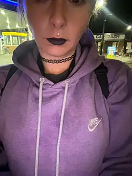 צ'אט XXX בשידור חי של RebelReign