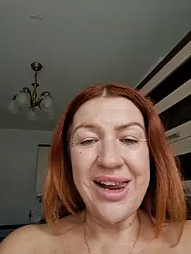 KiraXTender's Webcam Show
