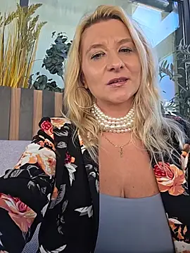 Chatroom XXX en direct de KaylinJan