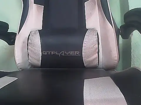 XXX chat uživo modela Precumking1