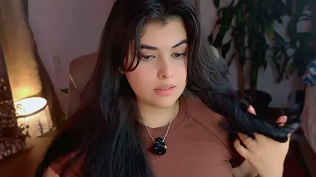 Chat XXX en directo de Nannicutee