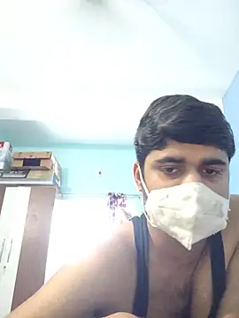 Ishaan_India's Live XXX Chat