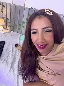 naomiii__ Chat XXX in diretta