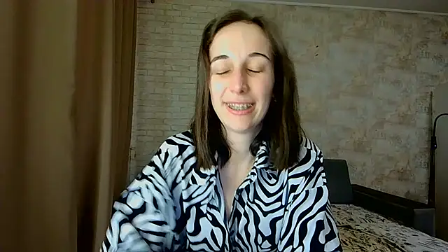 Chat +18 de Anika_bloom ao vivo